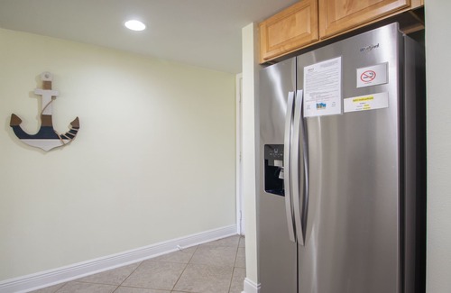 Biloxi Condo | Let The Countdown To Beach Time Begin! Newly decorated and sleeps 6 in beds!