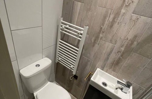 Stonebridge Apartment | Letzi Private En-Suite Near Wembley Stadium