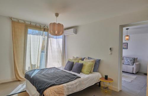 Le Portail Apartment | Leu Frangipanier