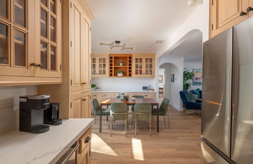 Leucadia House | Leucadia "Beacons" Bungalow ~ walk everywhere with beach gear!