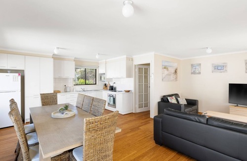 Ventnor House | Leura on Ophir in Ventor
