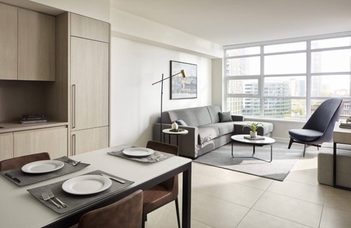 South Lake Union Hotel | Level Seattle- Deluxe Two Bedroom Suite