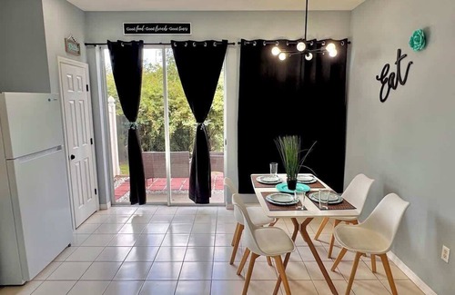 Kissimmee House | Level Up Your Vacation! Stylish Home Near Disney