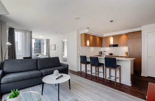 Downtown Vancouver Hotel | Level Vancouver - Yaletown Seymour