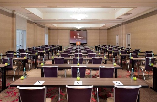 Santa Clara House | Levi's Stadium and California's Great America on your doorstep