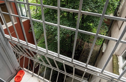 Sofia Apartment | Levski 3-bedroom apartment with WiFi, AC in lovely Sofia