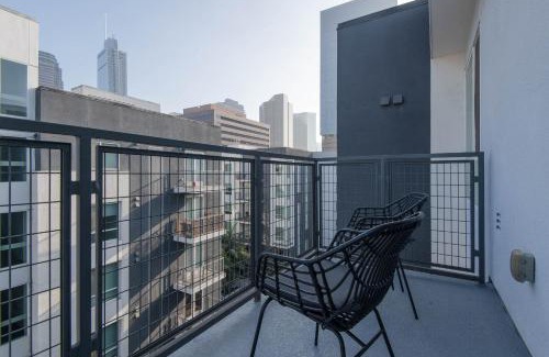 City West Apartment | Lex On Bixel Apartments