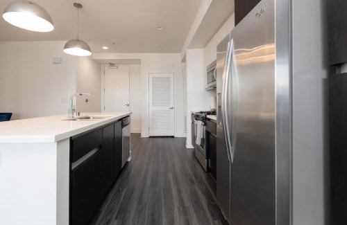 City West Apartment | Lex On Bixel Apartments