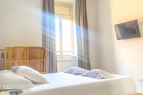 Rione XVIII Castro Pretorio House | Lexie Suites