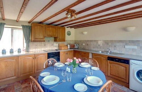 Bradworthy House | Leyland Barn - Two Bedroom House, Sleeps 4