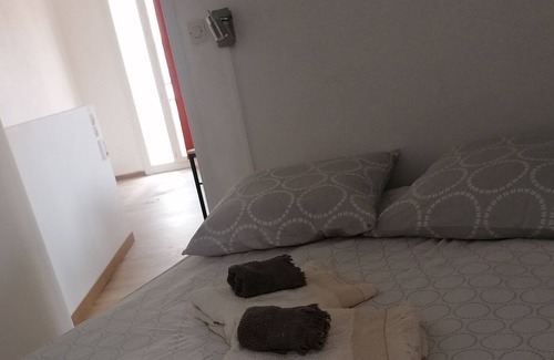 Sainte-Anne Apartment | Lhacienda cozy apartment 800m from the beaches in the heart of the 8th arrondissement