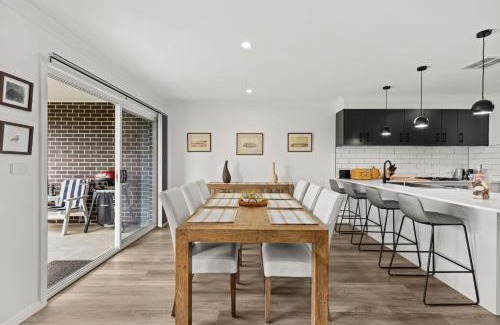Sanctuary Point House | Libbity's at The Point by Experience Jervis Bay
