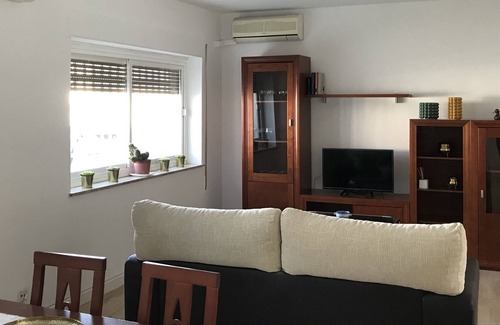 Jaen Apartment | Libertad 8 Luminous Attic