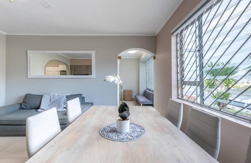 Schotsche Kloof Apartment | Libinex Private Apartment - Yusuf Street