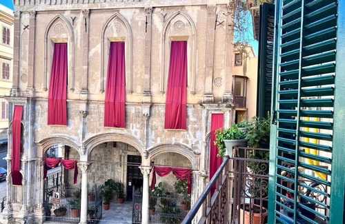 Castellammare Vucciria Apartment | LIBOIRE HOMEAccommodating apartment in the heart of Palermo's historic center