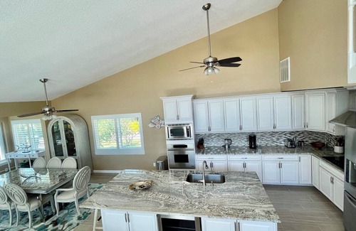 Sanibel Isles Condo | License to Chill! Bring Your Boat, SUP or Kayak to