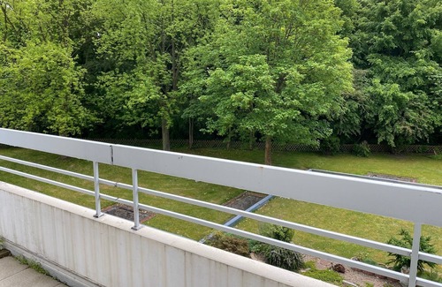 Broich Apartment | Lichtdurchflutetes Apartment mit Blick ins Grüne