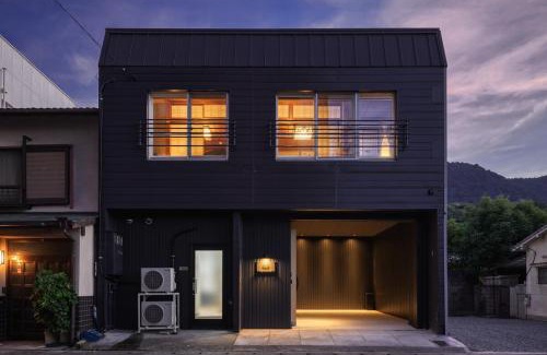 Konpira Onsen Villa | Liendepremie讃 貸切の宿 金刀比羅宮参道まで徒歩5分 敷地内駐車場5台