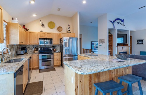 Duck House | Life O' Rily: Private Pool | Hot Tub | Oceanside | Game Room