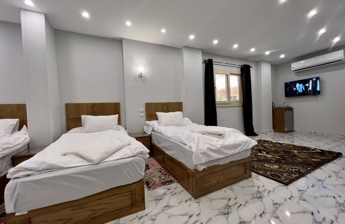 Giza House | Life Pyramids Inn