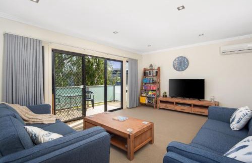Cowes House | Life's A Beach Cowes