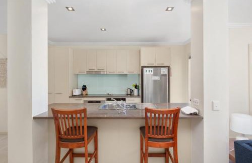 Cowes House | Life's A Beach Cowes