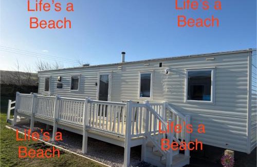 Prestatyn House | Lifes a Beach on Presthaven Sands