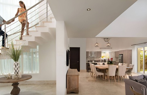 Puerto Plata Villa | Lifestyles Resort Villa 7-Bedroom All Inclusive {White Bracelet} Puerto Platan