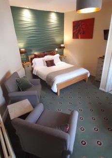 Lifton Hotel | Lifton Hall