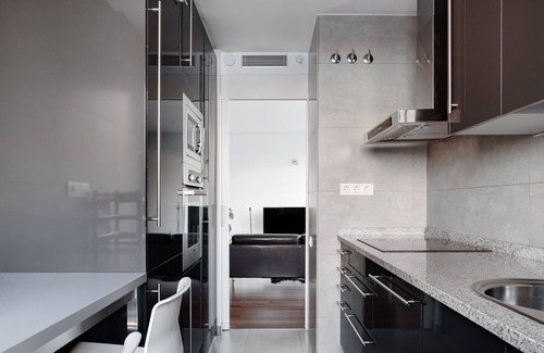 L'Hospitalet de Llobregat Apartment | Light-Filled New Apartment next to Fira Barcelona.