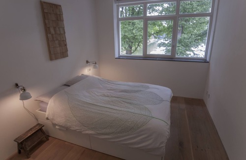 Nieuw-West Apartment | Light 45m2 quit, new, entire top floor apartment.