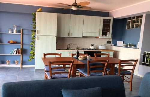 Letojanni Apartment | Light Blue House -Letojanni-Taormina