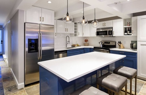 Aspen Apartment | Light-Filled Condo in Aspen