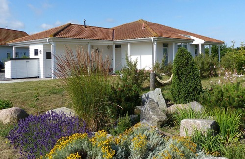 Trent House | light-flooded bungalow in a fantastic location