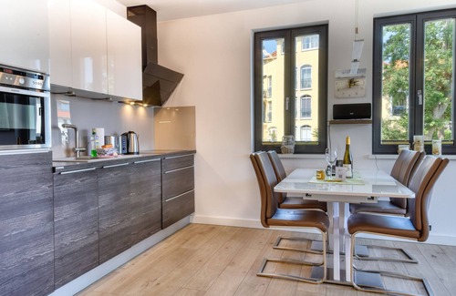 Ostseebad Baabe Apartment | Light-flooded vacation apartment 'Lachmöwe' in Baabe: sea view, comfort