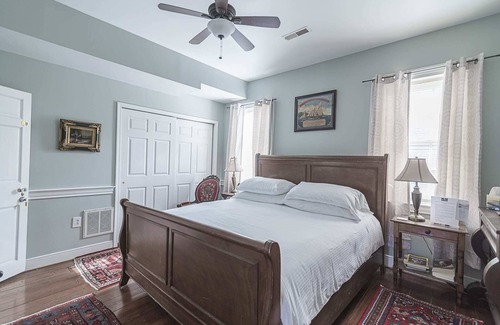 Bolivar Bed & Breakfast | Light Horse Inn: Suite 2