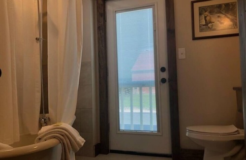 Bolivar Bed & Breakfast | Light Horse Inn: Suite 7