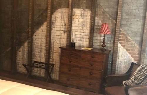 Bolivar Bed & Breakfast | Light Horse Inn: Suite 7