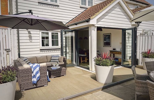 Camber Cottage | Light House Camber Sands