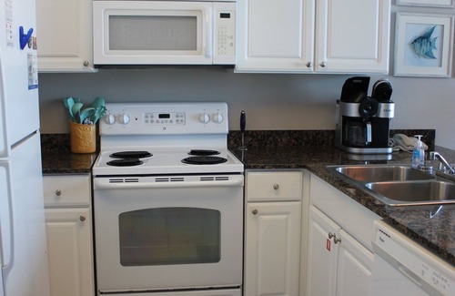 Gulf Shores Condo | Lighthouse 603, Aqua Vista - Beautiful Beachfront Gulf Shores Condo.