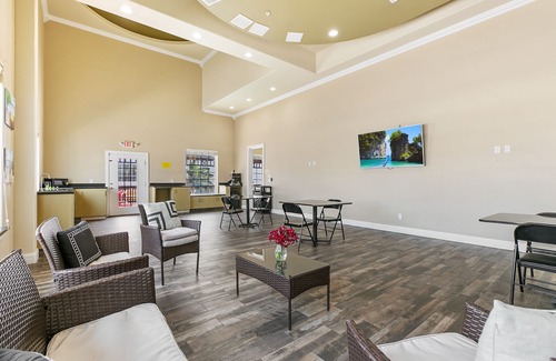 South Padre Island Hotel | Lighthouse Inn