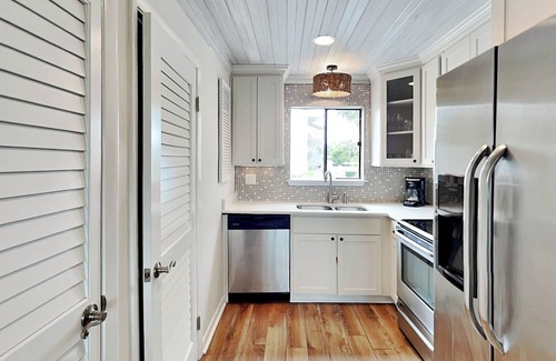 Tybee Island Condo | Lighthouse Point 22A | Great Views, Pool Access
