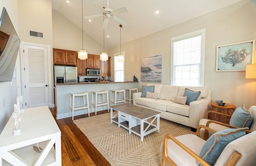 Old Town House | Lighthouse Suites Collection
