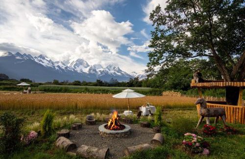 Baisha Old Town Hotel | LiJiang Mountain Spring Resort