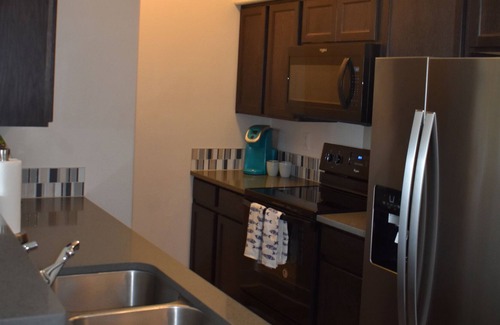 Windsor Condo | Like new 1st floor condo!