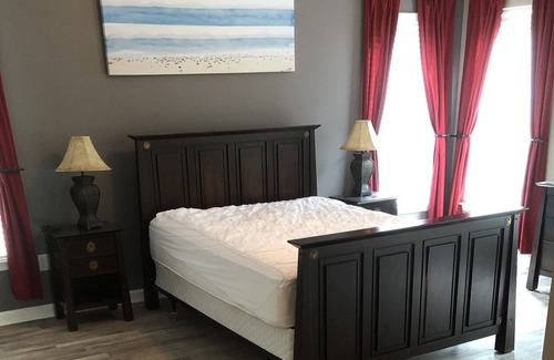 Wedgefield Villa | Like New Villa 7 Minutes from Bethany Beach--book your Quiet Season stay NOW!