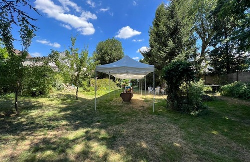 Villiers-le-Bel Ski Chalet | LIKEHOME - Garden with chalet near PARIS