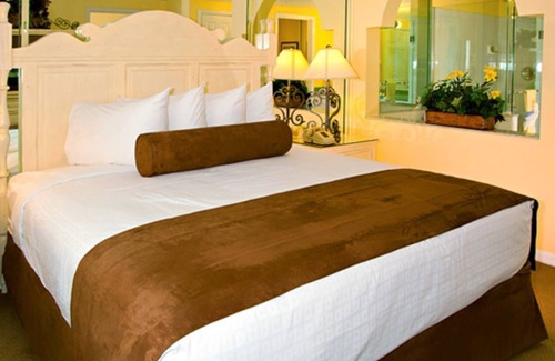 West Kissimmee Resort | Liki Tiki Village 2 Bedroom 2 Bathroom