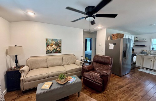 Paris House | Lil Gem - near Bethel and HCMC