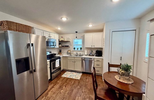 Paris House | Lil Gem - near Bethel and HCMC